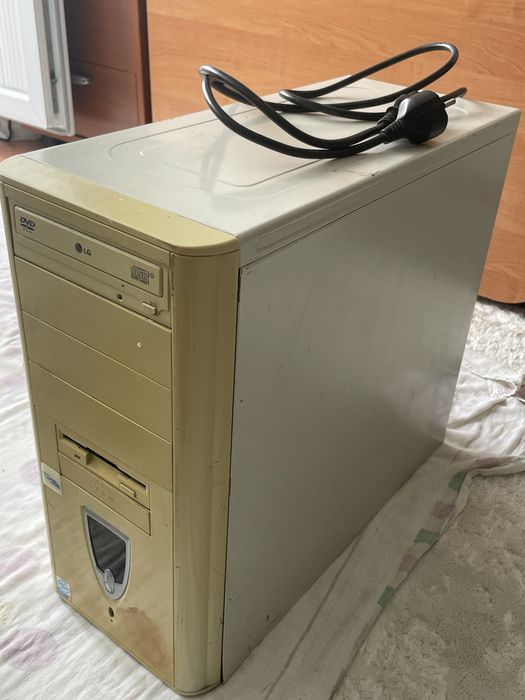 Продам старенький ПК