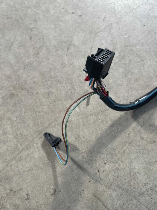 Oglinda dreapta cu rabatare electrica si side assist Audi A8 4H