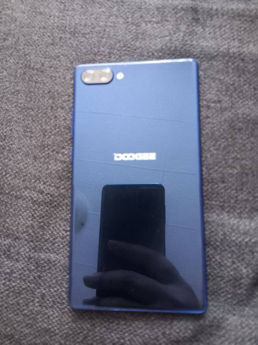 Vând telefon doogee