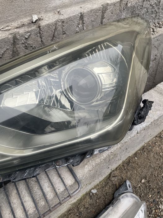 Фары в оригинале