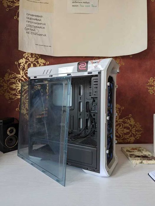 Белый корпус для ПК, ATX FORMAT