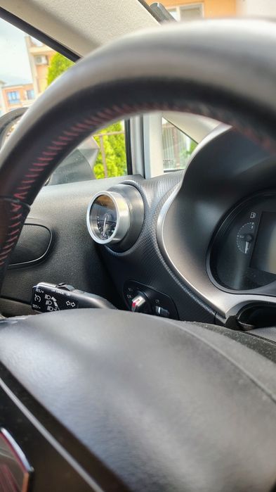 Стойка за Boost meter Seat leon 1p mk2 и Boost meter Greddy