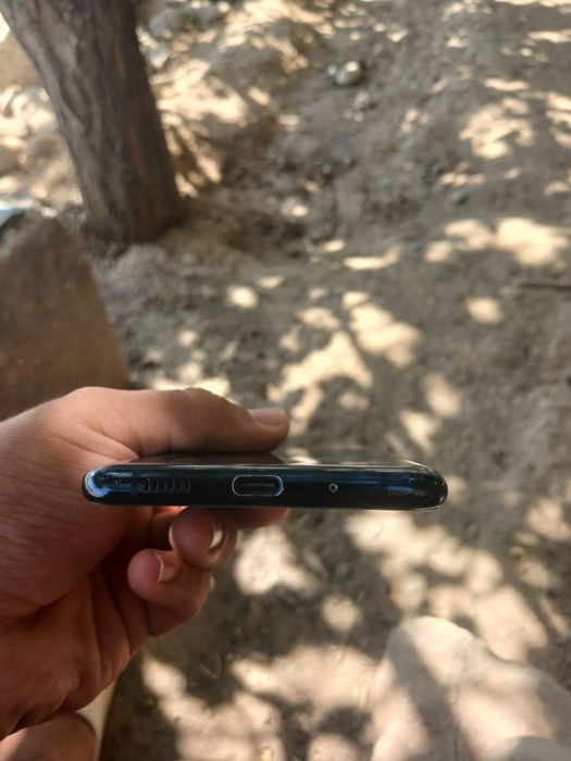 Samsung galaxy S20 +