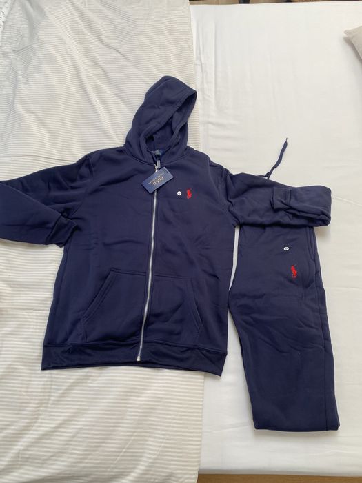 PRET SPECIAL 150 lei compleu polo ralph lauren M sau L