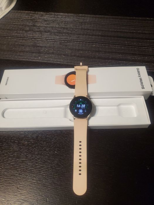 Vand ceas  Samsung Watch 5