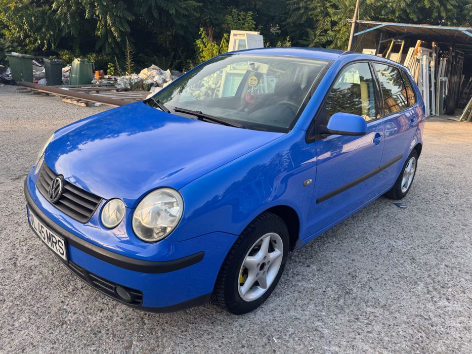VOLKSWAGEN Polo 2002