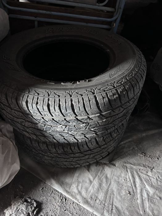 Продам шины 266/65/16