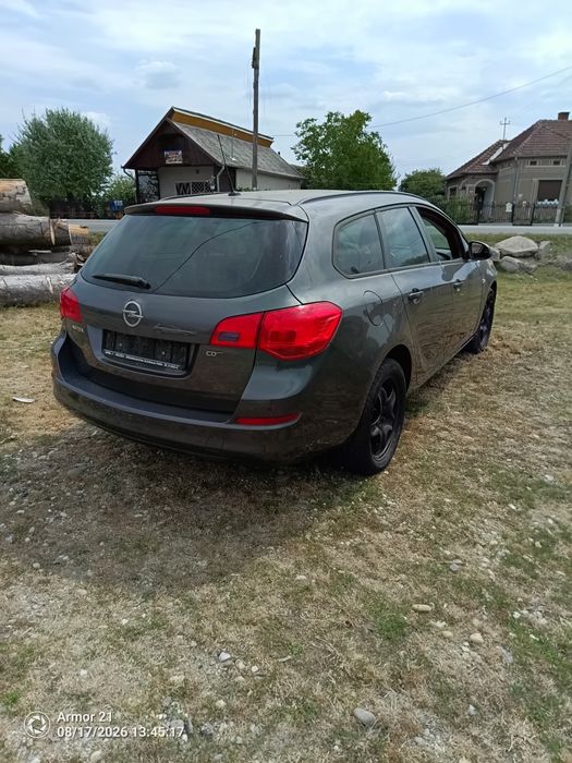 Opel Astra J 1.7CDTI