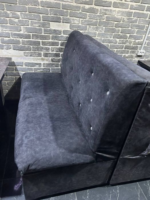 Divan / Devan sotiladi 12 ta