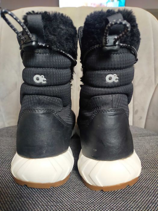 Vând ghete ZERO Gore Tex mărimea 35