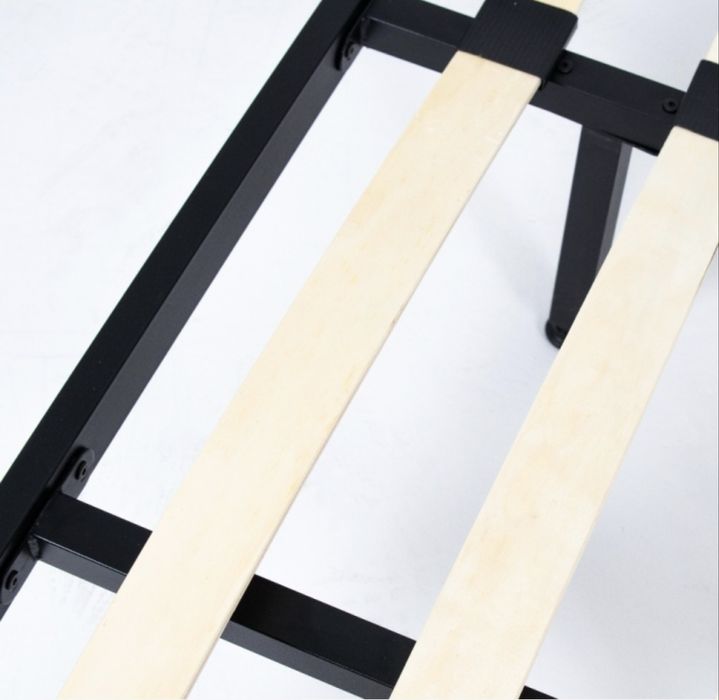 Продаю кровать в отличном состоянии