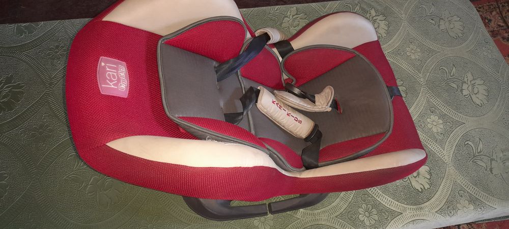 Продам детское кресло