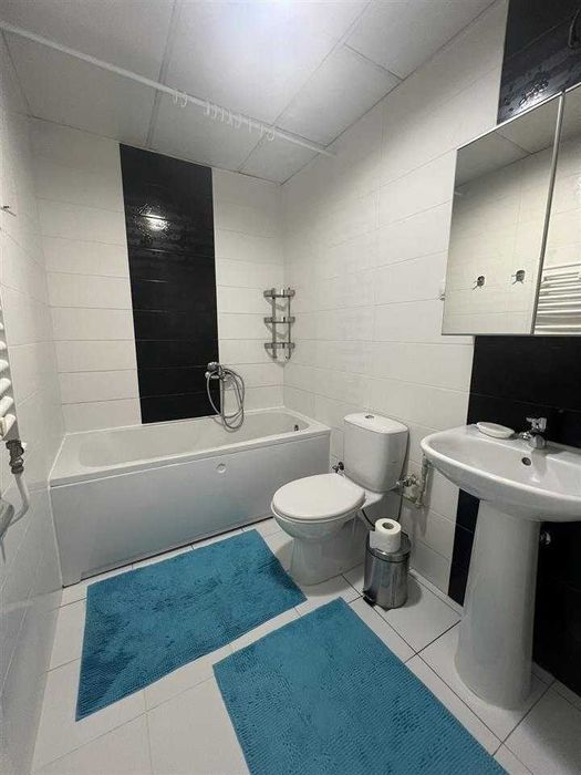 Дава се под наем Тристаен апартамент в Пловдив, Захарна фабрика - 89 кв.м за 418.2 € - Снимка #9