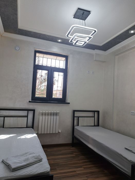 Hostel YUNUSOBOD SAMPI SELXOZ yaqinida 50000