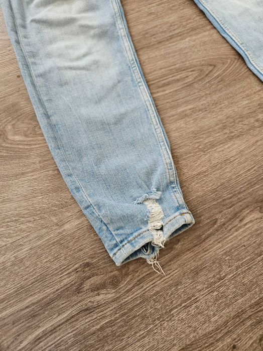 Blugi S bărbați Zara