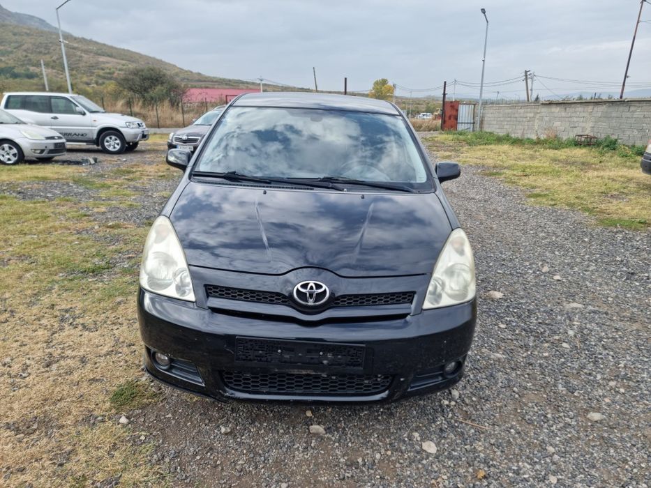 Toyota corrola verso 2.2 d