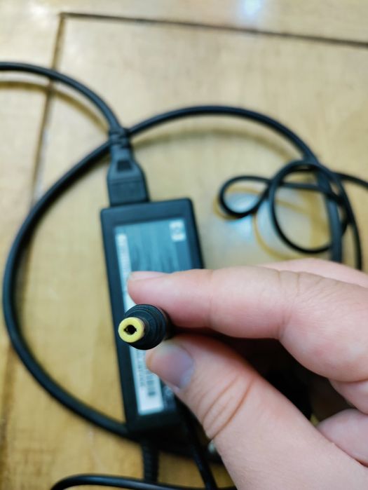 Зарядное устройство HP блок питания  65w