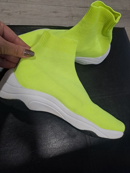 Спортни дамски обувки Minelli