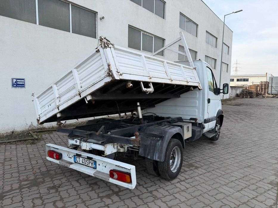 Renault Mascott 35C11 Basculabil pe trei părți