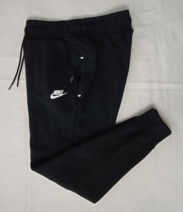 Nike Tech Fleece Sweatpants оригинално долнище XS Найк памук долница