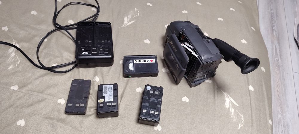 Cameră video VHS Jvs