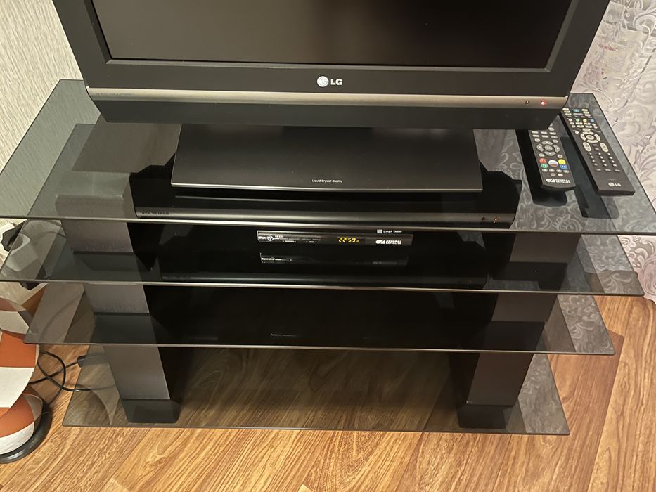 Тумба под телевизор