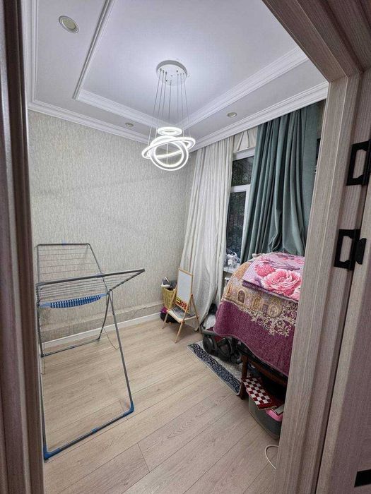 СРОЧНО !! Продается квартира в Яшнабаде 2/3/4 ( 50 кв/м ) Авиасозлар 3