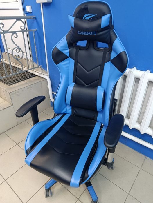 Продам игровое кресло