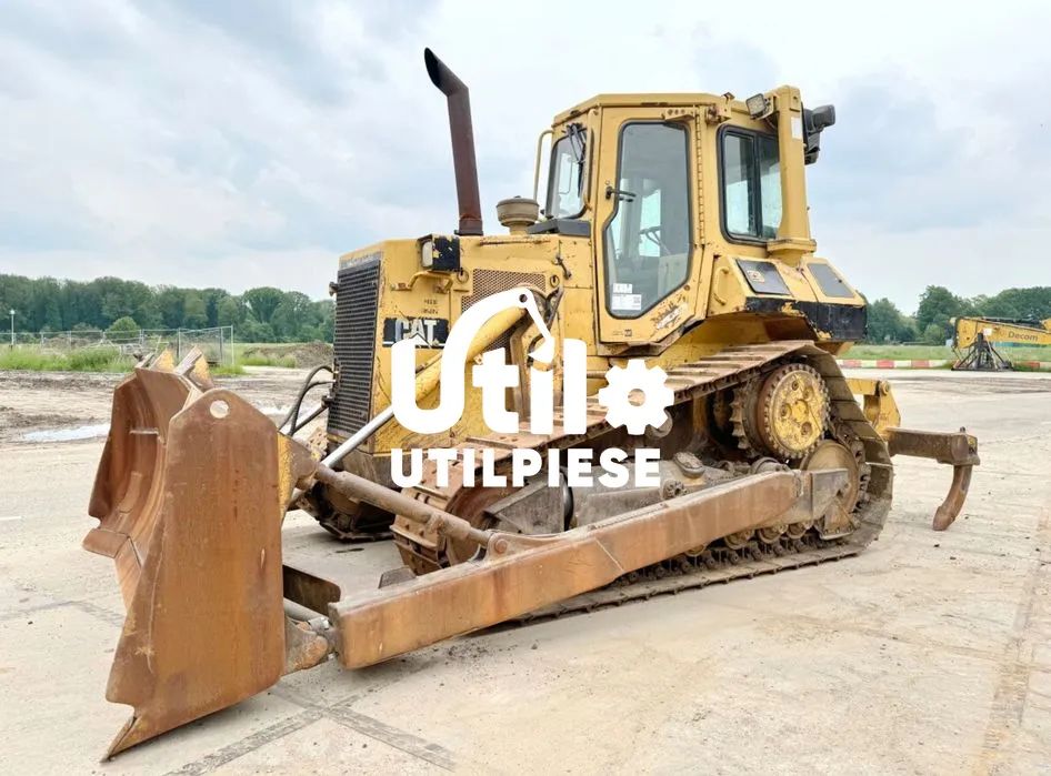 Dezmembrare Buldozer Caterpillar D5H D6D D6M D4D D5C D6N + piese CAT