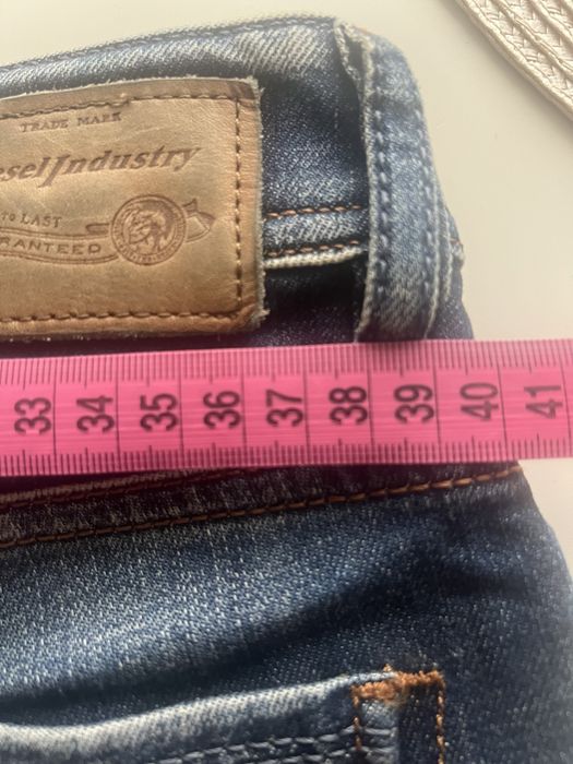 Blugi Diesel slim fit
