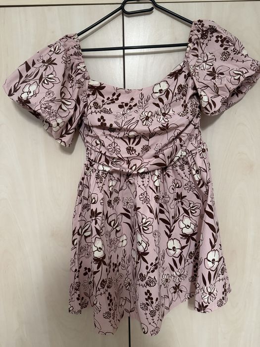 Rochie reserved marimea L