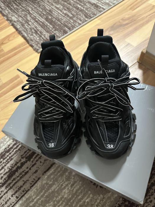 Balenciaga Track