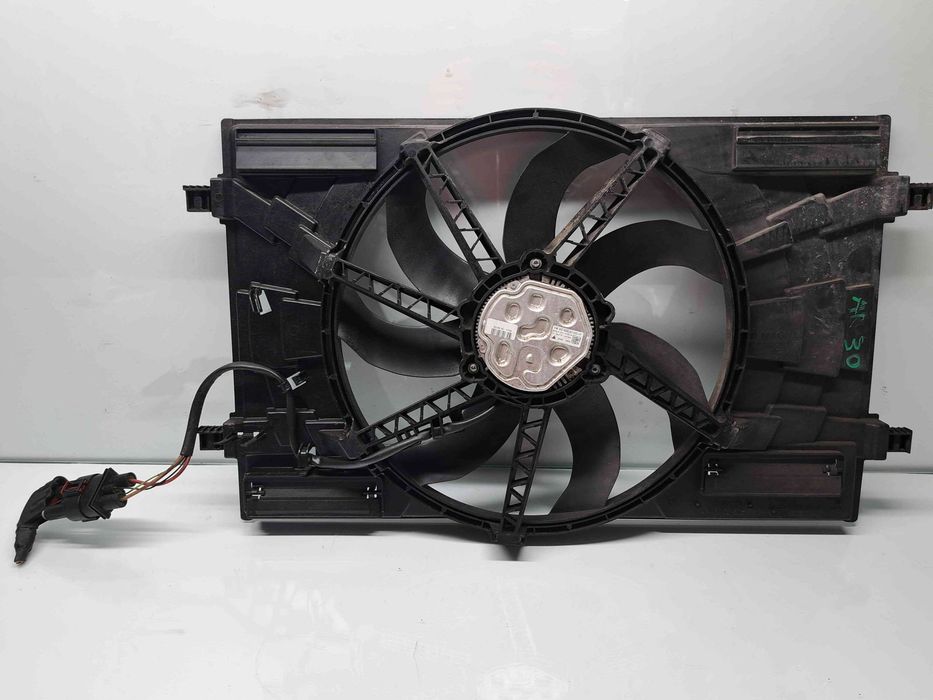 Electroventilator  AUDI A3 (8V1) [Fabr 2012-2017] 5Q0121205AF 1.6 TDI