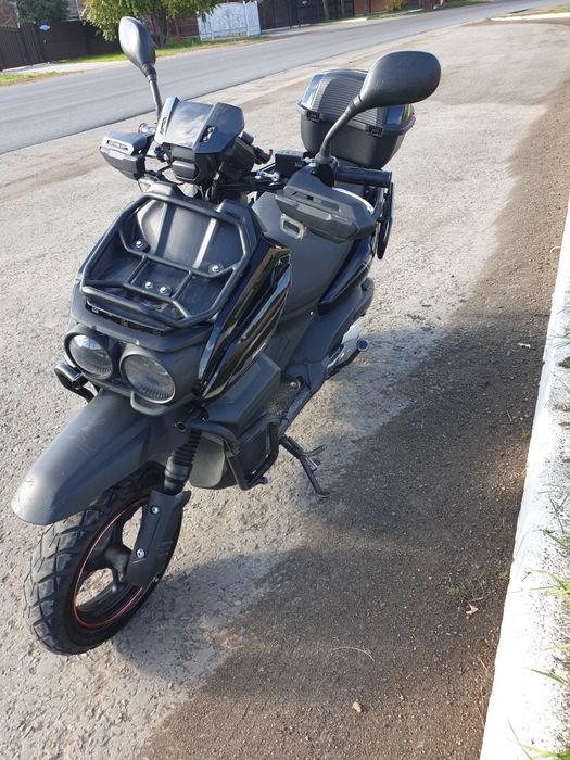 Продам скутер Tank