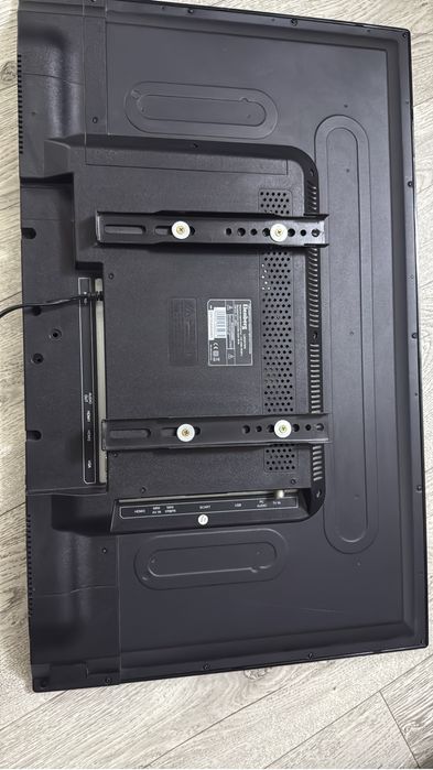 Продам телевизор б/у