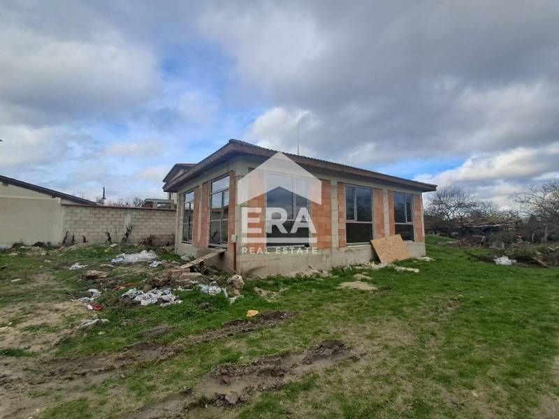 Продава се Къща в с. Калиманци, Област Варна - 100 кв.м за 918 €/кв.м - Снимка #1