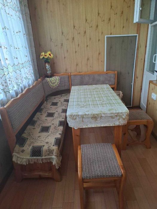 Кухонный уголок, мебель.