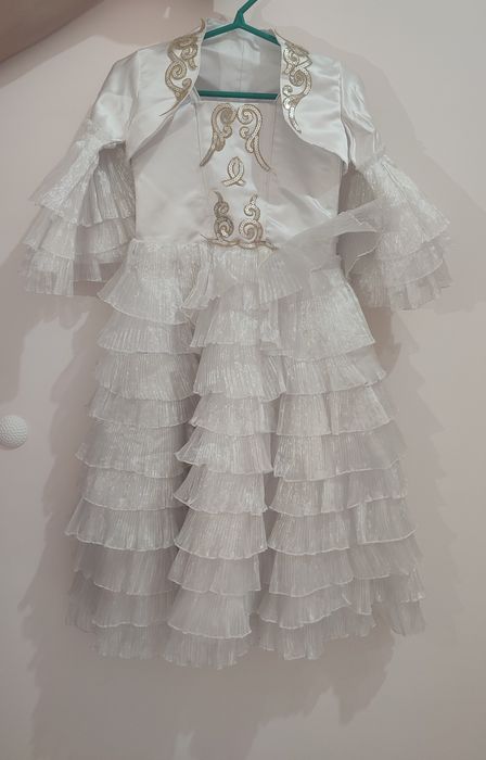 Детские одежды  3 до 4 годиков