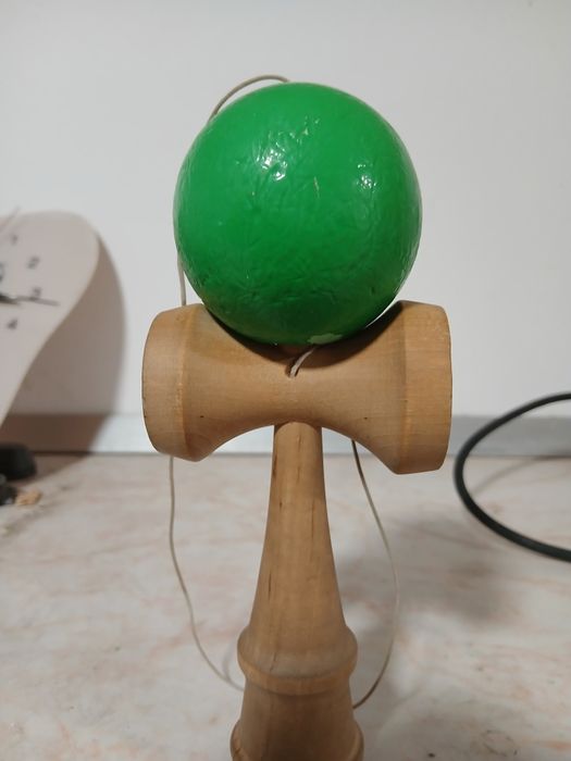 Vand kendama pret negociabil