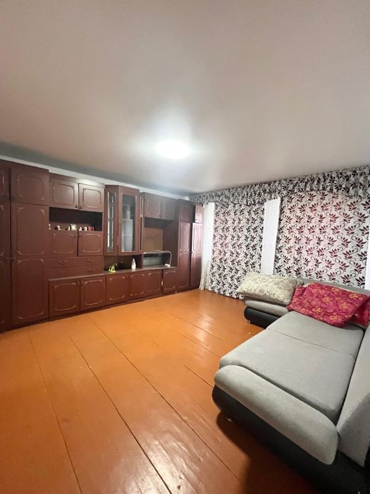 Продаётся кирпичный дом пос.Мирный