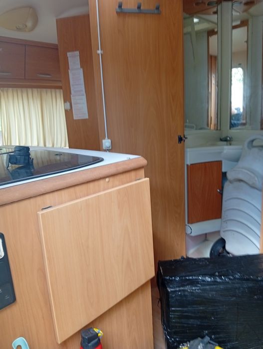 Vând rulota camping 2 persoane