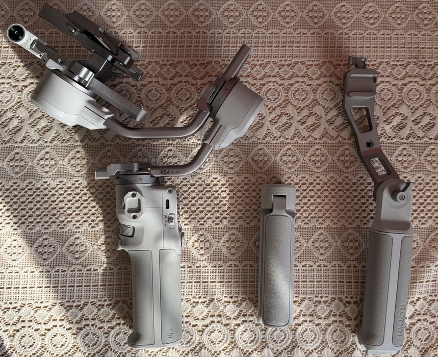 Стедикам DJI RS 4 Mini Combo