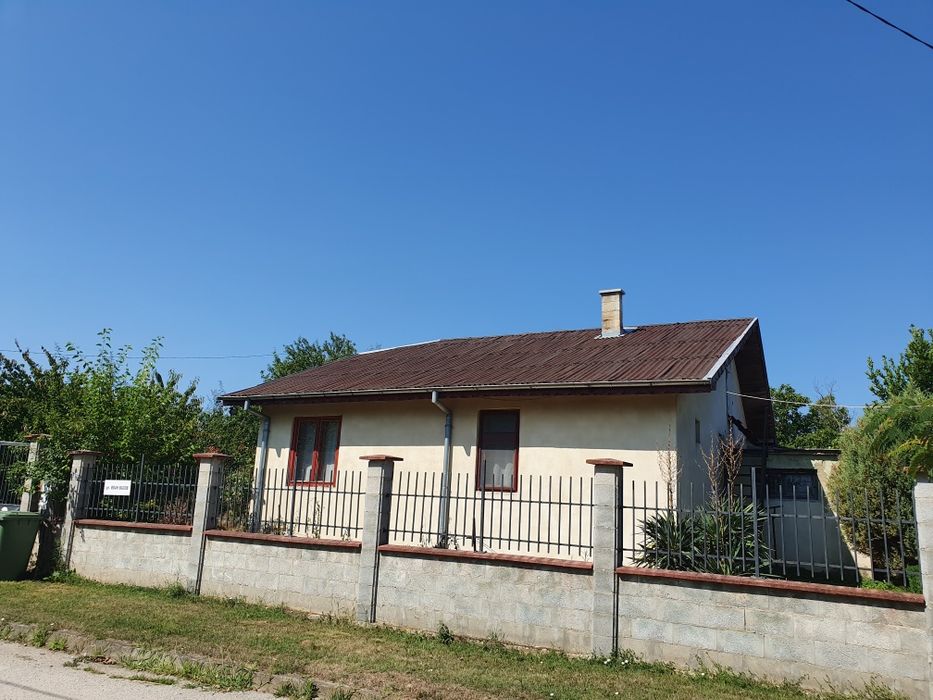 Дава се под наем Къща в с. Болярци, Област Варна - 90 кв.м за 499.8 € - Снимка #1