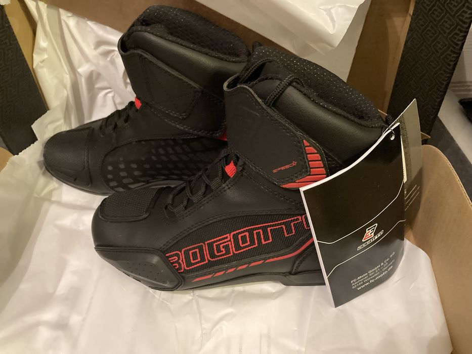 Мото екипировка - обувки