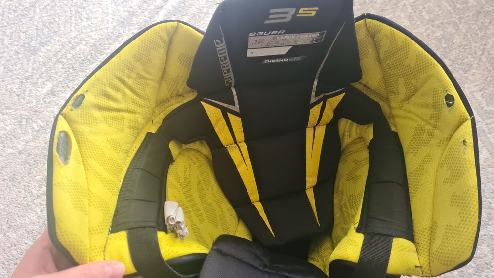 Продам хоккейные шорты