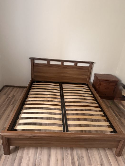 Продам кровать 180х200