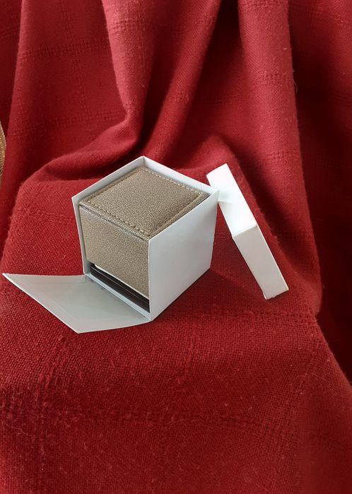 Прдаётся  кольцо