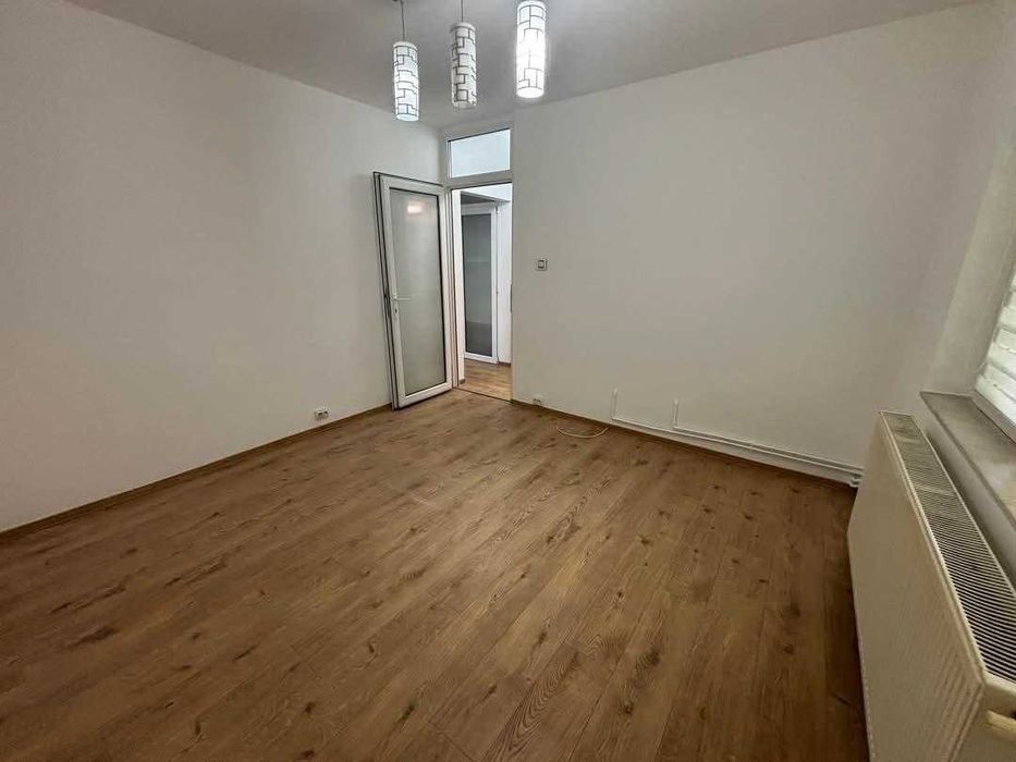 APARTAMENT 3 camere CU EXTINDERE - str. Petru Rareș