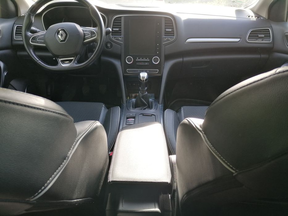 Renault megane 4 Bose Edition 1.5 dci 110 cp  full led head-up display