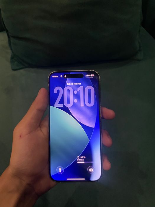 Iphone 15 pro      Гарантияси блан